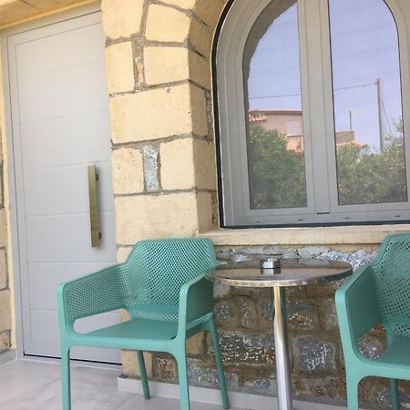 Το Πετρινο / The Petrino Apartments Stoúpa Exteriér fotografie