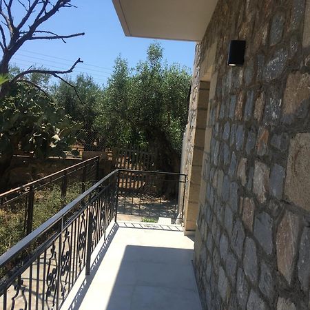 Το Πετρινο / The Petrino Apartments Stoúpa Exteriér fotografie