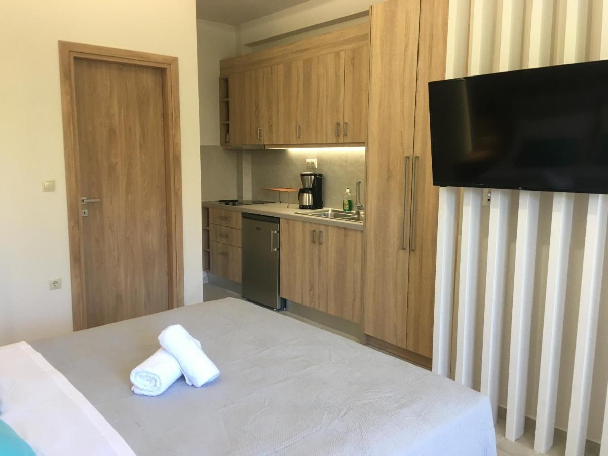 Το Πετρινο / The Petrino Apartments Stoúpa Exteriér fotografie